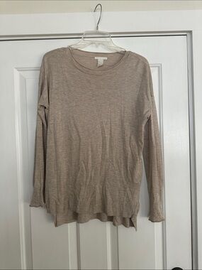 H&M Beige/Taupe Long Sleeve Crewneck Top